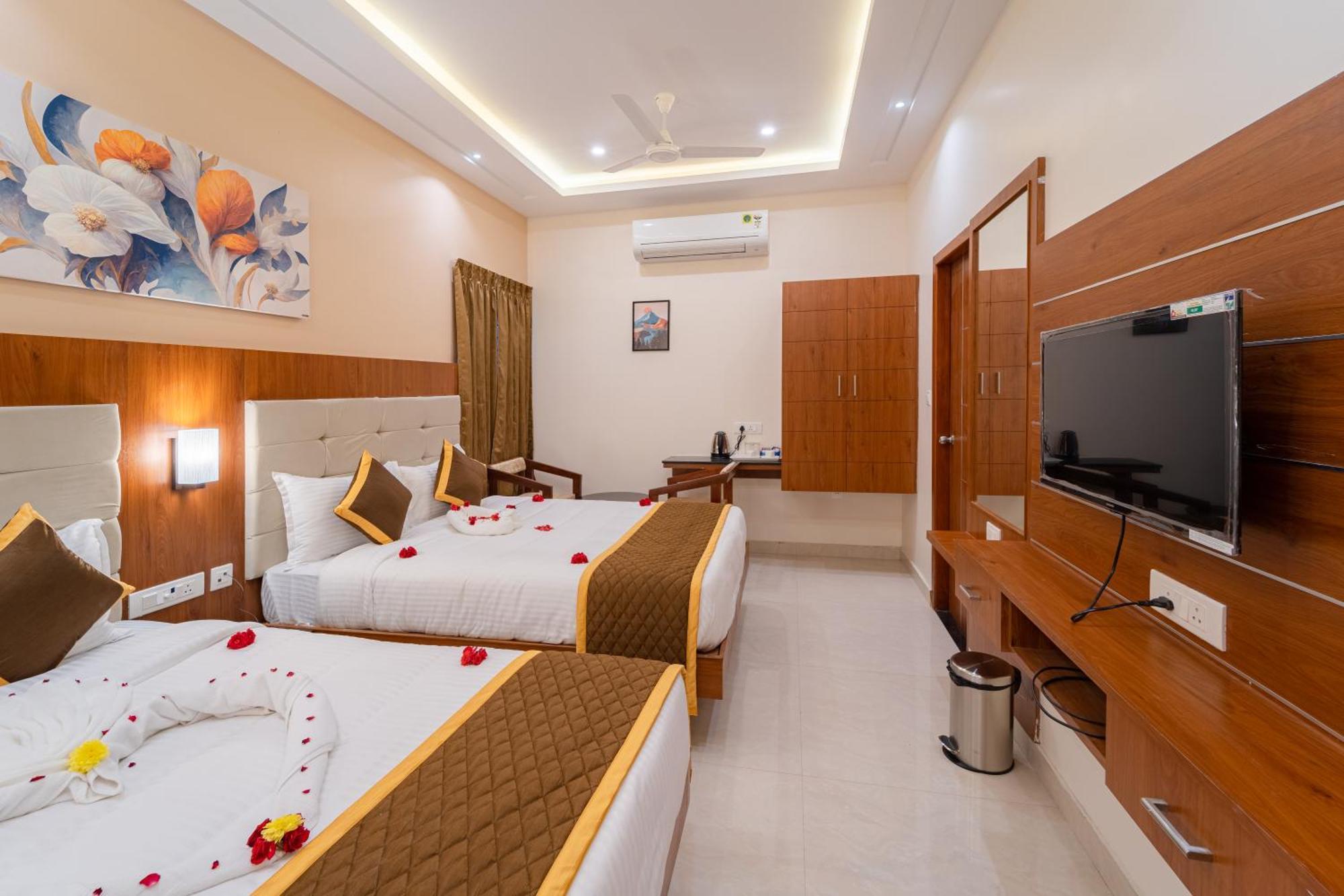 Welcome Grand Residency Puducherry Zewnętrze zdjęcie