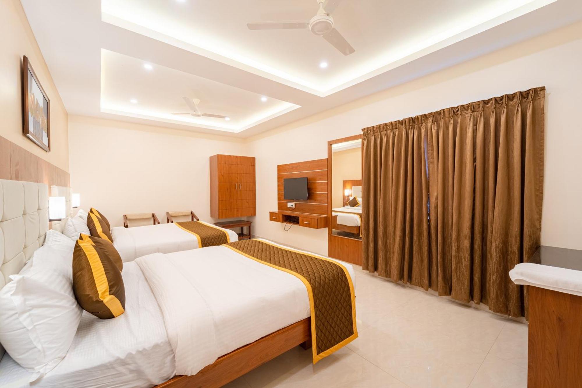 Welcome Grand Residency Puducherry Zewnętrze zdjęcie