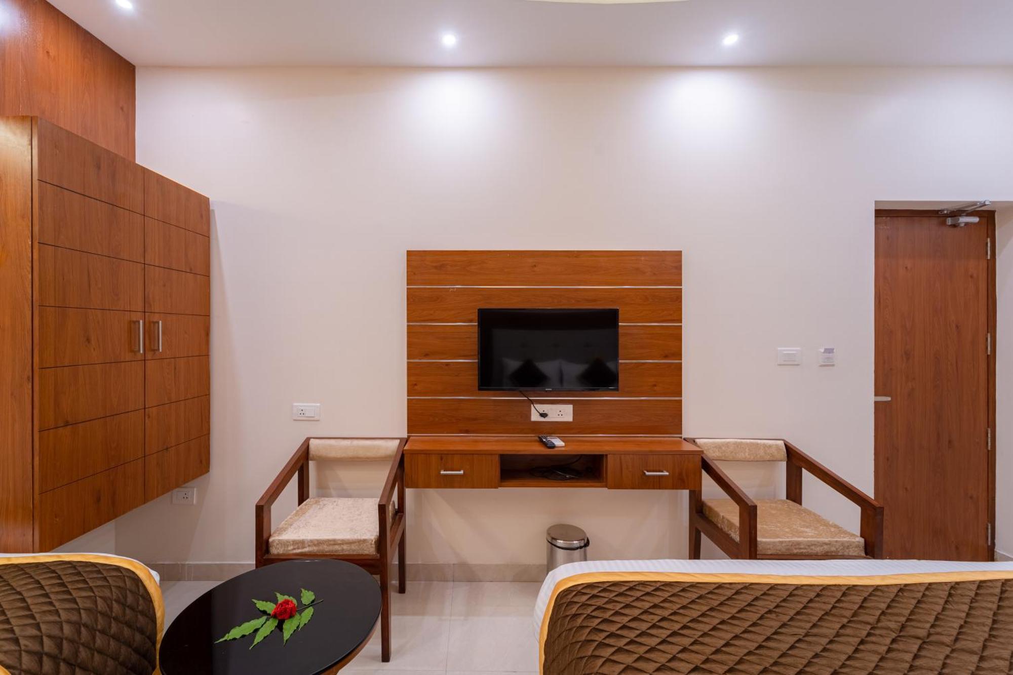 Welcome Grand Residency Puducherry Zewnętrze zdjęcie