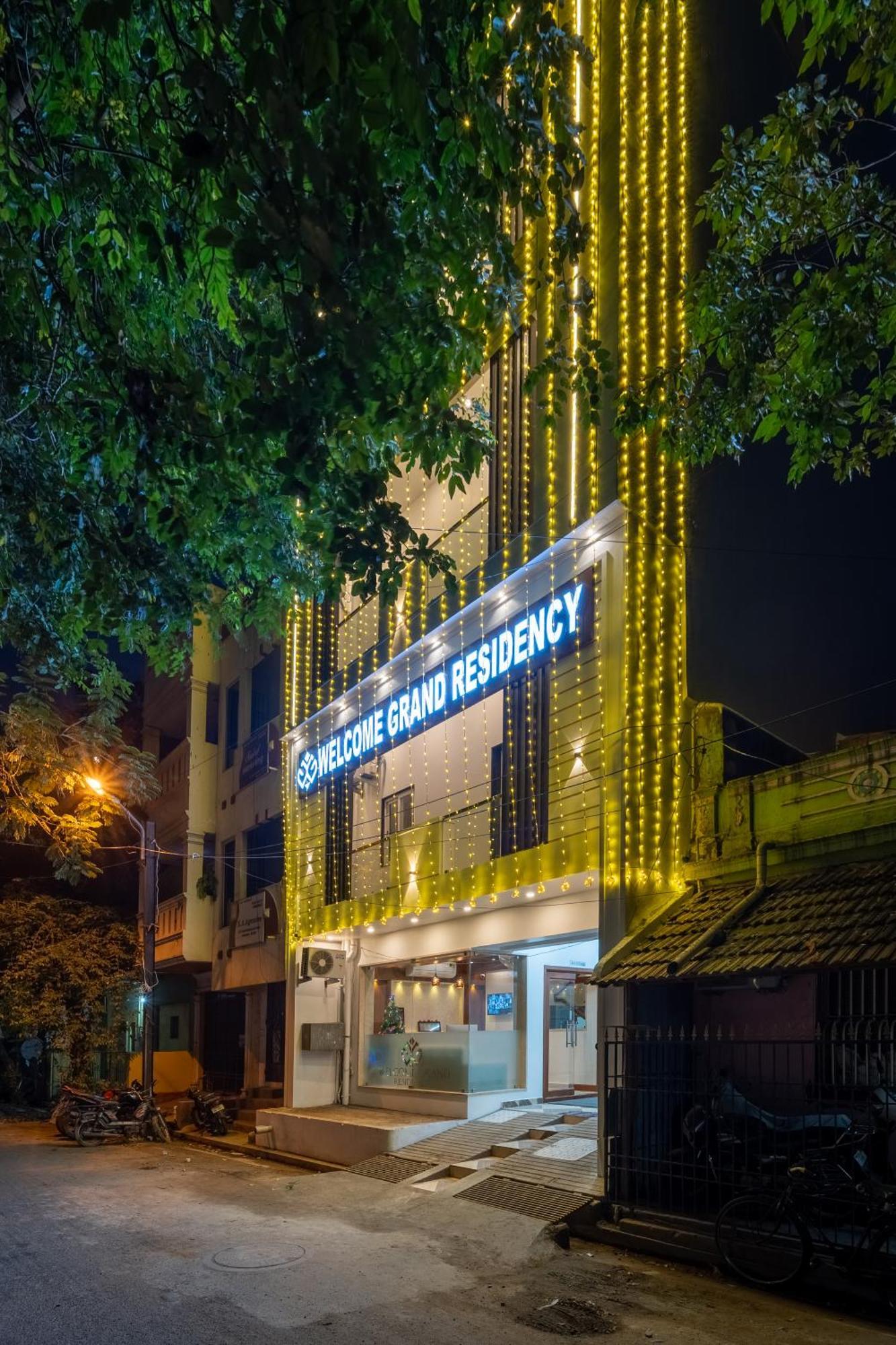 Welcome Grand Residency Puducherry Zewnętrze zdjęcie